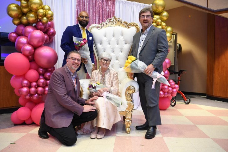 Gold Star mother honors son with Miami VAMC dedication