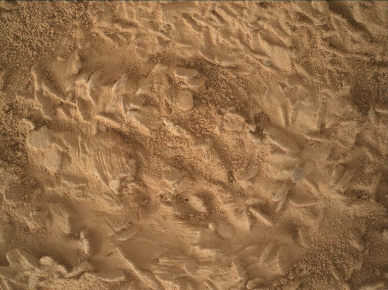 Curiosity rover prepares to drill at 'Nazca' site