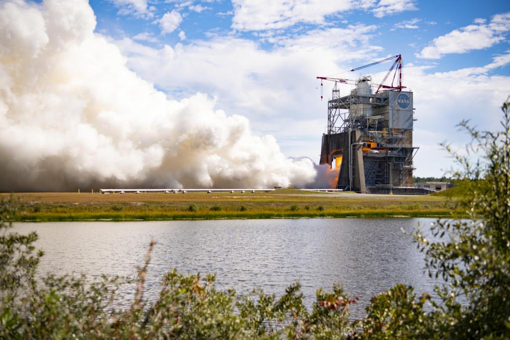 NASA tests RS 25 engine to support future Artemis missions