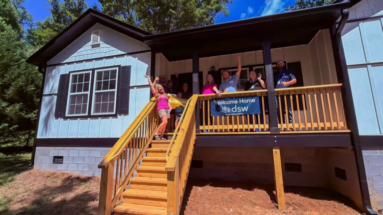 North Carolina Commerce boosts housing recovery and economic opportunities in western region