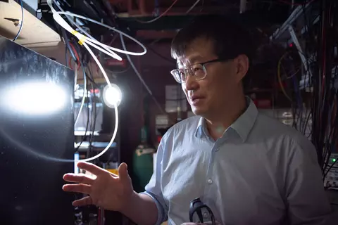 Physicist Jun Ye awarded Wolf Prize in Physics